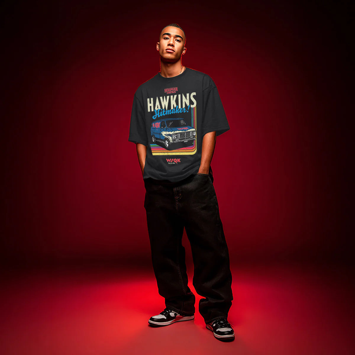 HAWKINS HITMAKER PLAYERA :  STRANGER THINGS